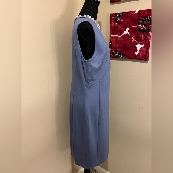 Ann Taylor Elegant Blue Sleeveless Sheath Dress, size 12 - Picture 5 of 8